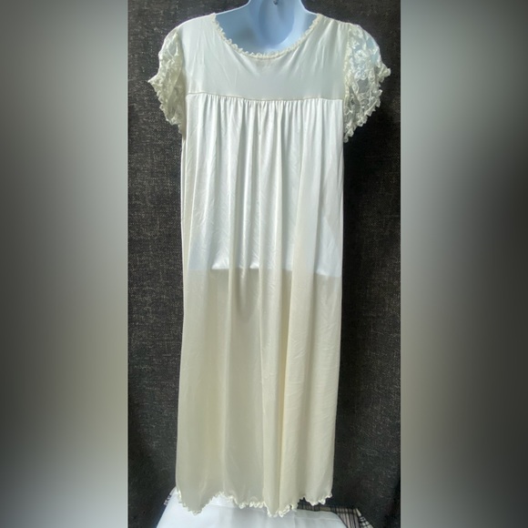 Vintage Henson Kickernick Gown Robe Set - Picture 7 of 16